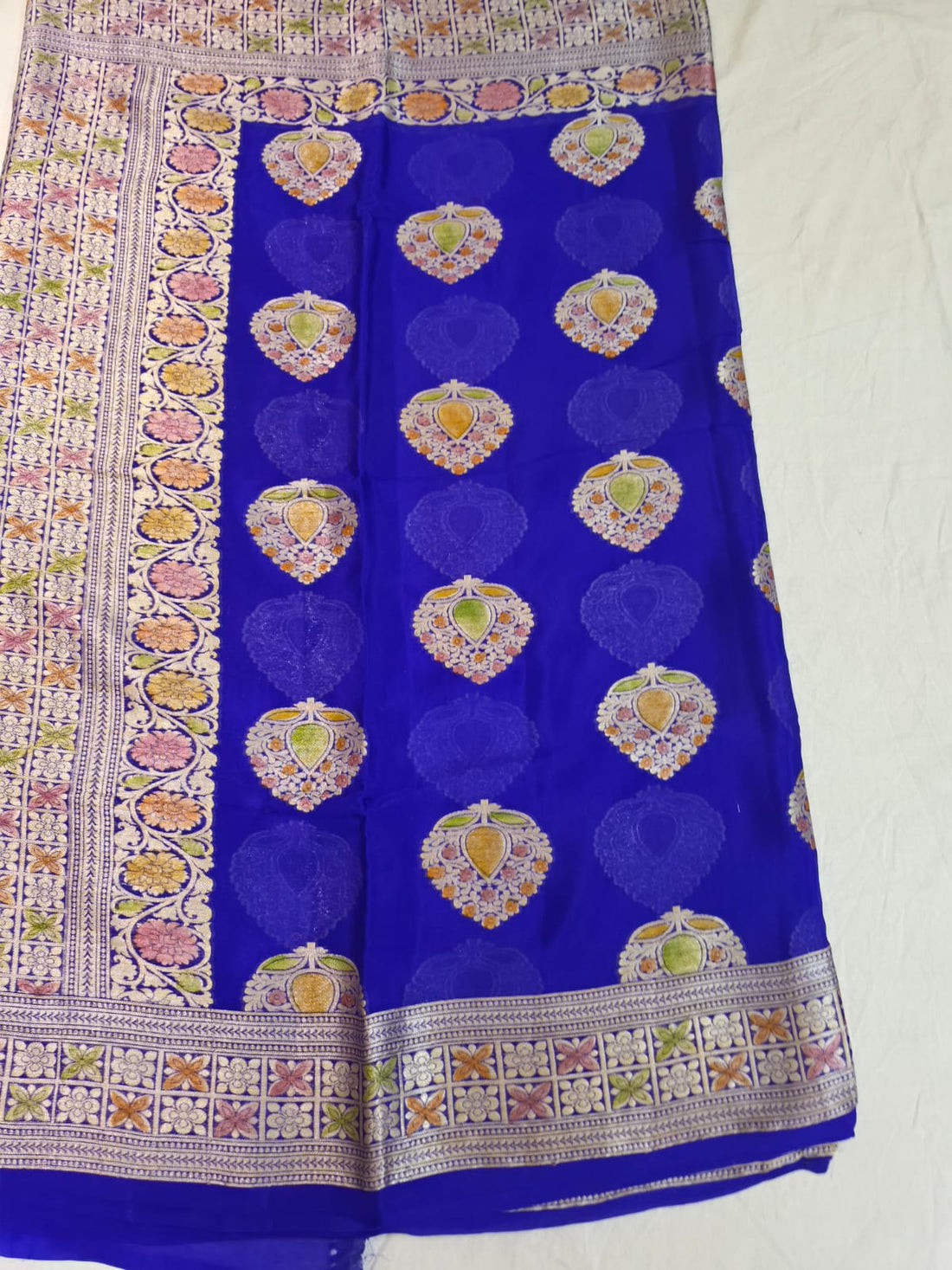 Rajvanshi Banarasi Pure Silk Chiffon Saree
